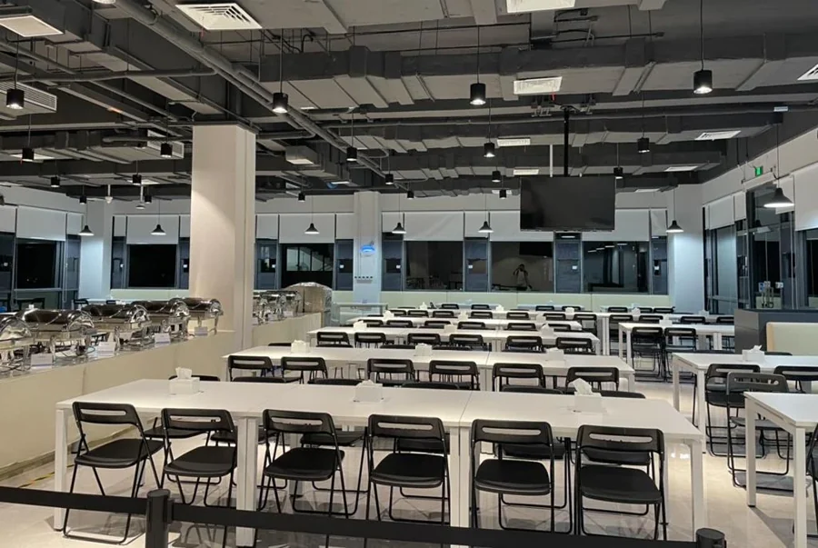 ចង្វាក់នៃកន្លែងការងារ — ByteDance Workplace; ក្វាងចូវ ចិន