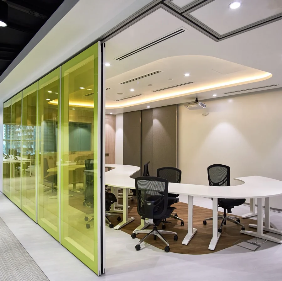社交办公 — UOB SGX Workplace; 新加坡